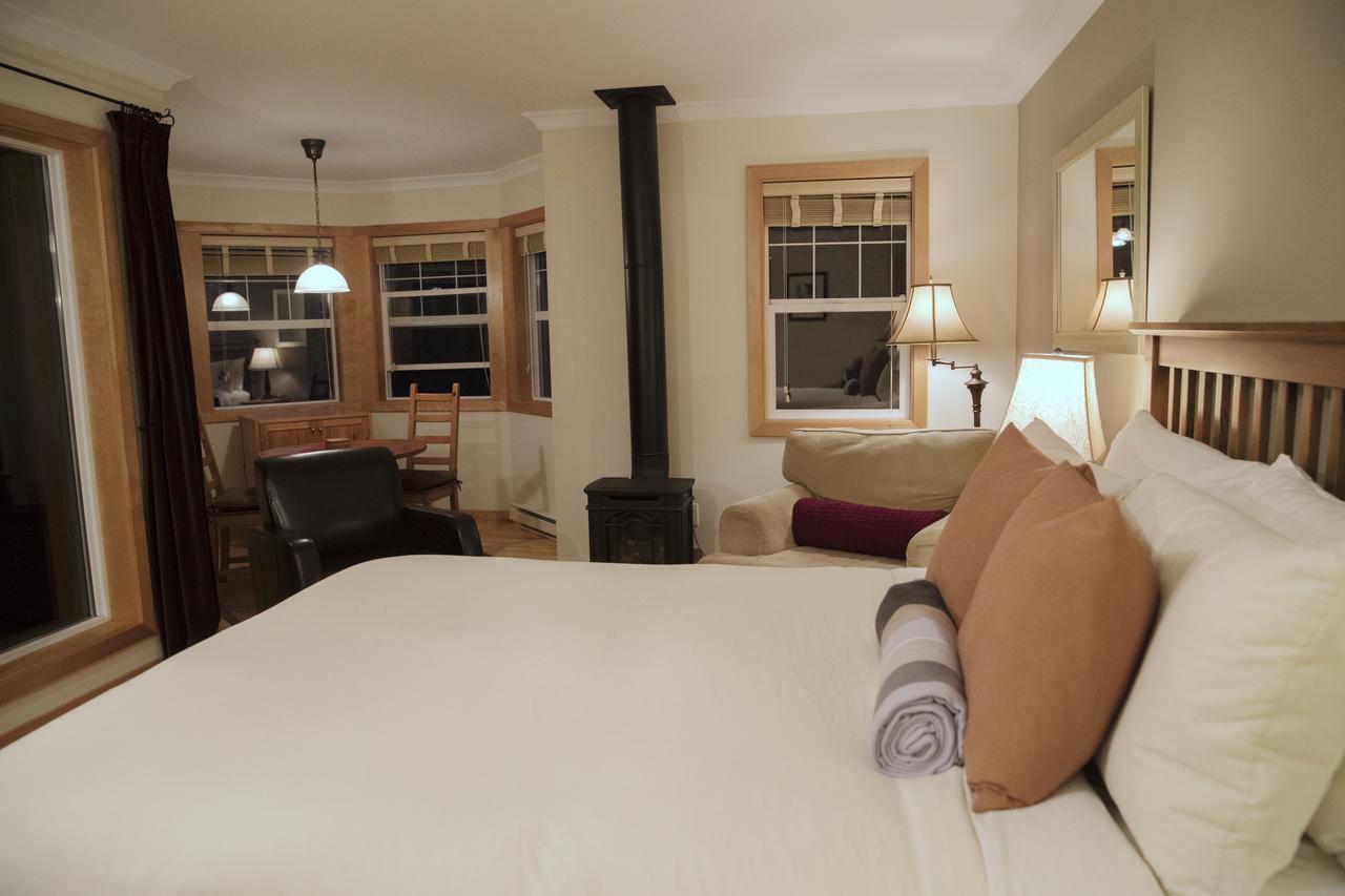 Chesterman Hideaway Tofino Exterior foto