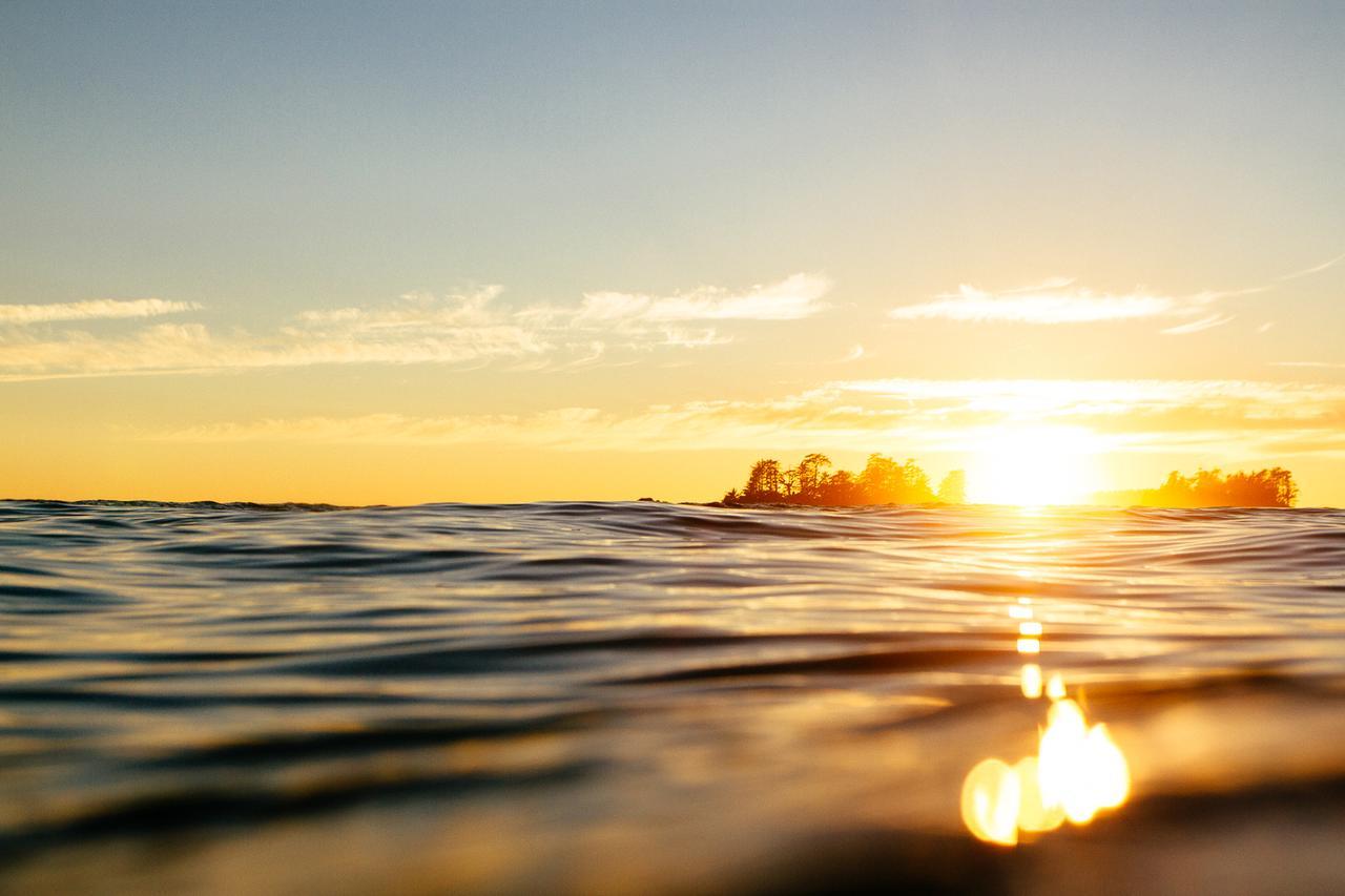 Chesterman Hideaway Tofino Exterior foto